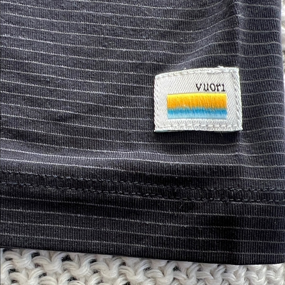 Vuori Men's Black Short-Sleeve Tee - Picture 2 of 9